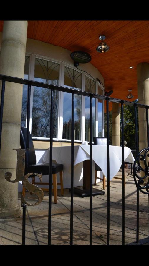 The Residence @ Jaipur Easingwold Buitenkant foto